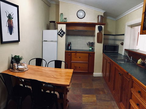 Greenock's Old Telegraph Station - Accommodation Sunshine Coast 0