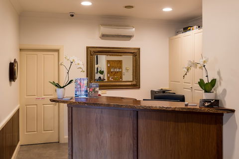 Bowen Inn Motel - Accommodation Sunshine Coast 1