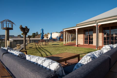 Bowen Inn Motel - Accommodation Sunshine Coast 0