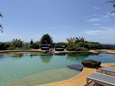 Four Winds Villas - Accommodation Sunshine Coast 0