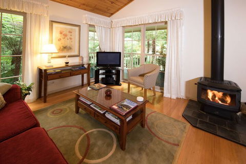Myers Creek Cascades Luxury Cottages - Accommodation Sunshine Coast 6