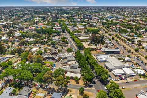 National Hotel Complex And Bendigo Central Apartments - Accommodation Sunshine Coast 6