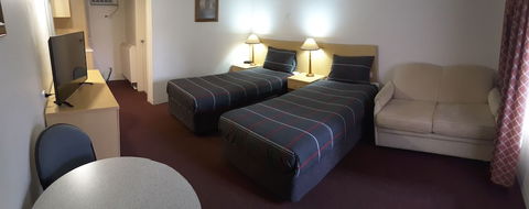 Cooma Motor Lodge Motel - Accommodation Sunshine Coast 4