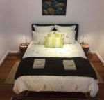 Smiths Lake House - Accommodation Sunshine Coast