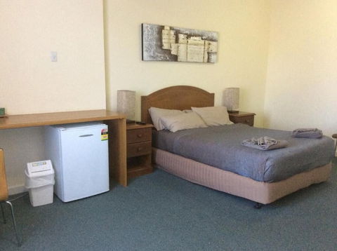 The New Whyalla Hotel - Accommodation Sunshine Coast 3