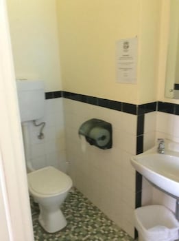 The New Whyalla Hotel - Accommodation Sunshine Coast 0