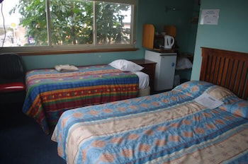 Eyre Hotel Whyalla - Accommodation Sunshine Coast 4