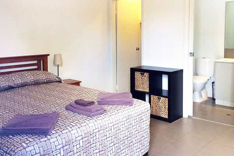 Derby Lodge Self Contained Apartments - Accommodation Sunshine Coast 6