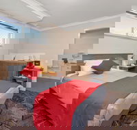 Quality Hotel Bayswater - Accommodation Sunshine Coast