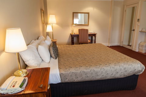 Cleveland Winery - Accommodation Sunshine Coast 4