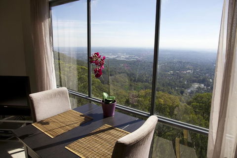 Bonza View - Accommodation Sunshine Coast 4