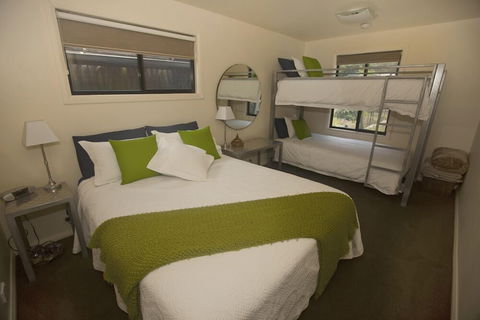 Tyenna River Cottage - Accommodation Sunshine Coast 0