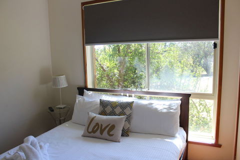 Australian Home Away At East Doncaster Andersons Creek 1 - Accommodation Sunshine Coast 6