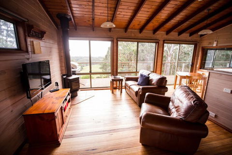 Southern Anchorage Retreat - Accommodation Sunshine Coast 6
