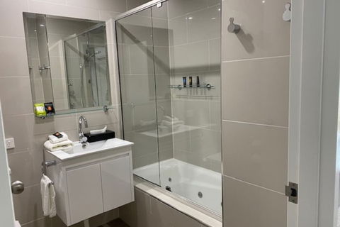 Town Square Motel - Accommodation Sunshine Coast 6
