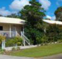 Tinaroo Sunset Retreat - Accommodation Sunshine Coast