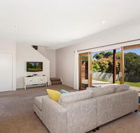 Provincial - Accommodation Sunshine Coast