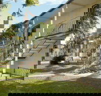 Ocean Breeze Units - Accommodation Sunshine Coast