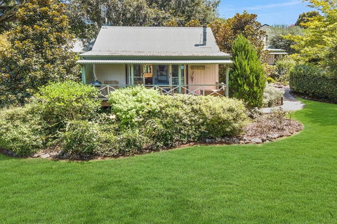 Bendles Cottages And Country Villas - Accommodation Sunshine Coast 3