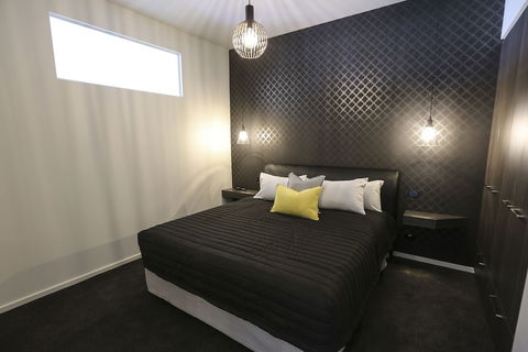 Indulge Apartments CBD - Accommodation Sunshine Coast 3