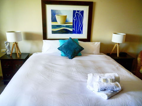 Marine Boutique Apartments - Accommodation Sunshine Coast 5