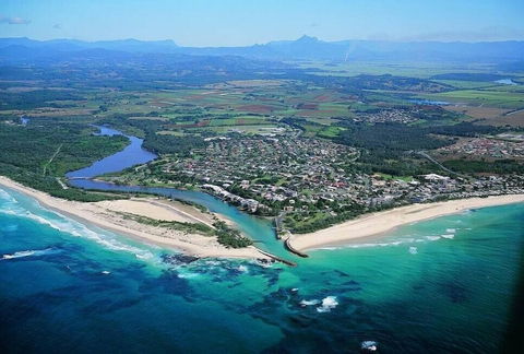 Marine Boutique Apartments - Accommodation Sunshine Coast 0