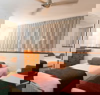 Cedar Lake Country Resort - Accommodation Sunshine Coast