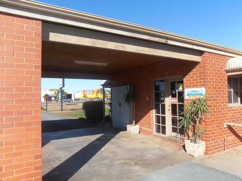 All Rivers Motor Inn - Accommodation Sunshine Coast 2