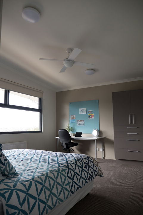 Deakin Geelong Units - Accommodation Sunshine Coast 6