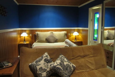 Willowlake Cottages - Accommodation Sunshine Coast 5