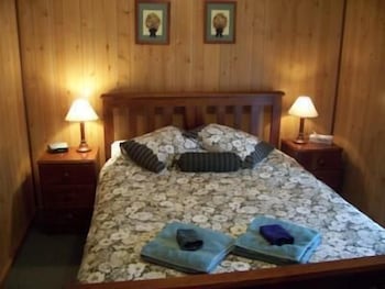 Clare Valley Cabins - Accommodation Sunshine Coast 6