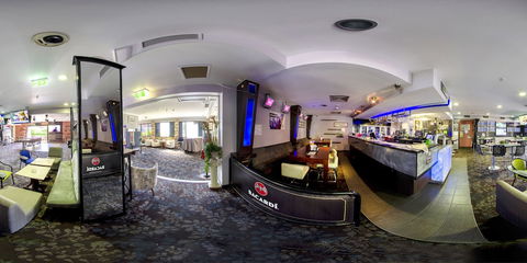 Shamrock Hotel Motel - Accommodation Sunshine Coast 1