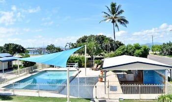 Harbour Lights Tourist Park - Accommodation Sunshine Coast 1