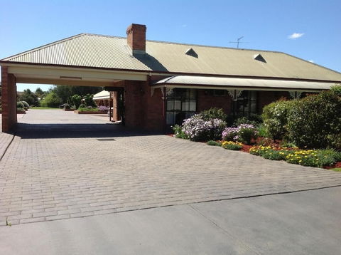 Philadelphia Motor Inn Echuca - Accommodation Sunshine Coast 0
