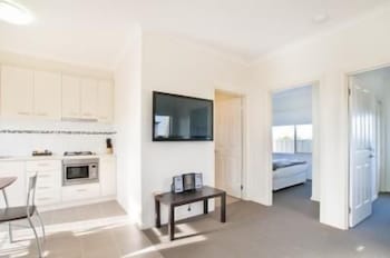 Werribee Short Stay Villas & Accommodation - Accommodation Sunshine Coast 3