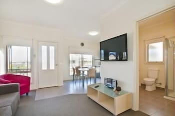 Werribee Short Stay Villas & Accommodation - Accommodation Sunshine Coast 4