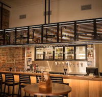 Queens Arms Hotel - Accommodation Sunshine Coast