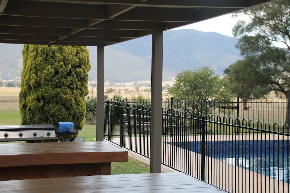 Thowgla Valley VIC Accommodation Sunshine Coast
