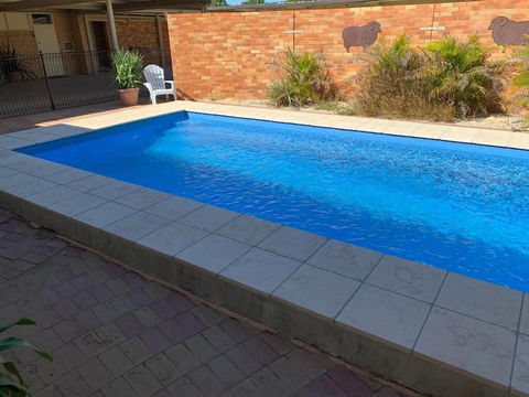 Jumbuck Motel - Accommodation Sunshine Coast 0