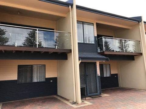 Driftwood Apartments - Accommodation Sunshine Coast 3