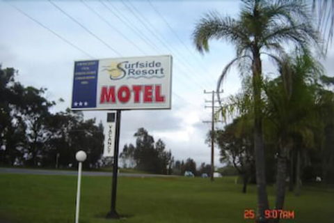 Surfside Resort Motel - Accommodation Sunshine Coast 0