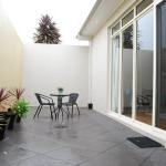 Courtyard Complex Bha - Accommodation Sunshine Coast 0