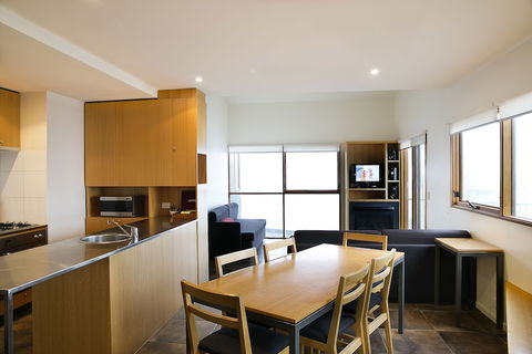 Frueauf Village - Accommodation Sunshine Coast 4