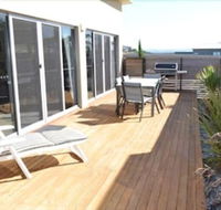 170 Hazards View Unit 1 - Accommodation Sunshine Coast