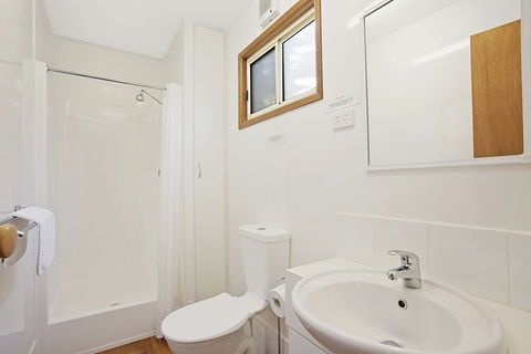 Kanasta Caravan Park - Accommodation Sunshine Coast 3