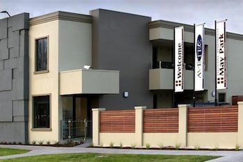 May Park Executive Apartments - Accommodation Sunshine Coast 1