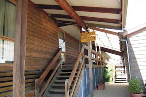 Merrijig Lodge - Accommodation Sunshine Coast 1