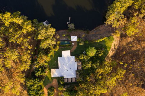 Crystalbrook Lodge - Accommodation Sunshine Coast 3
