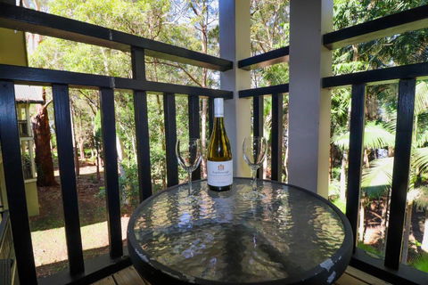 Dollarbird Treetops Townhouse - Accommodation Sunshine Coast 6