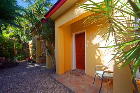 Eden House Retreat - Accommodation Sunshine Coast 0